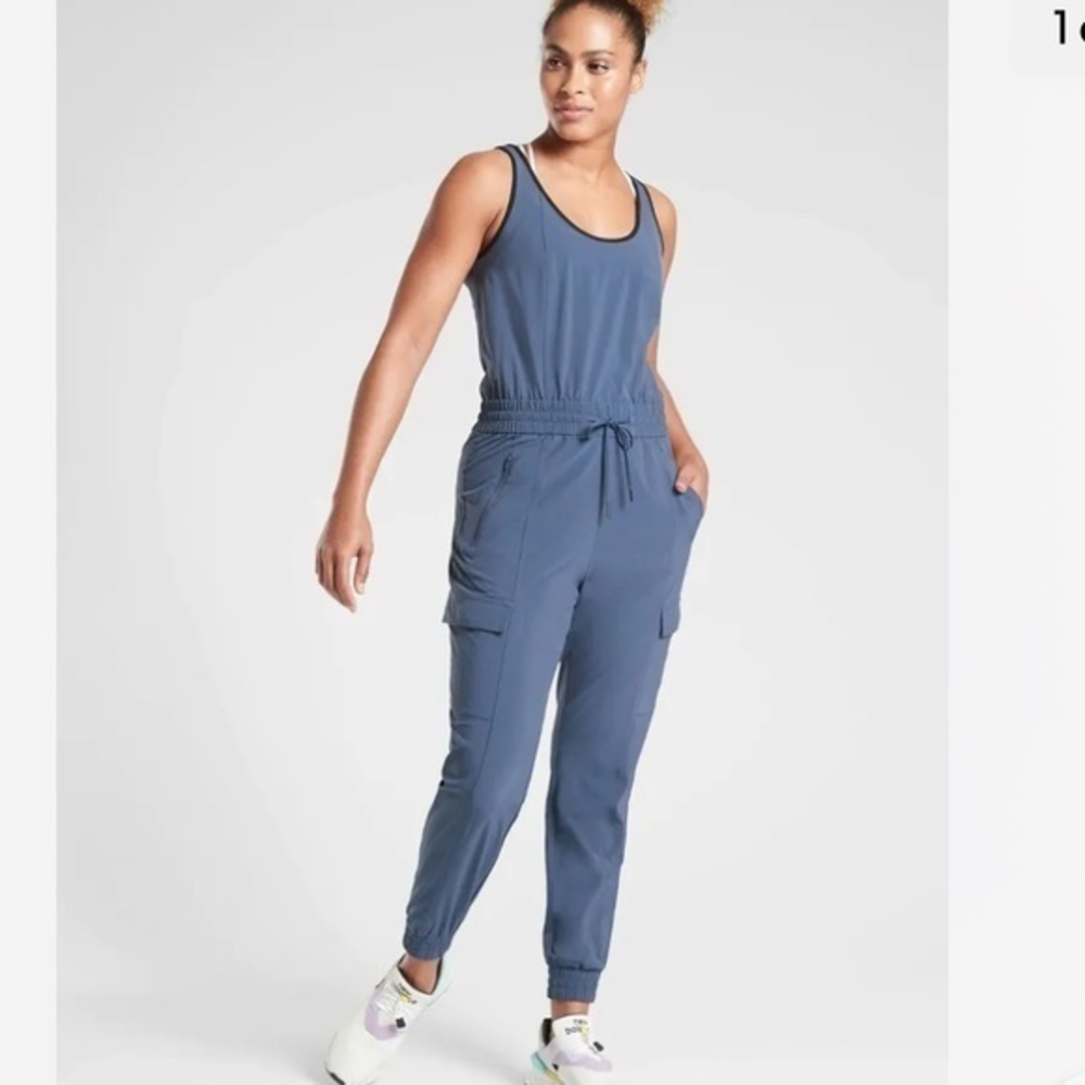 Athleta Unbound blue jumpsuit cargo pockets drawstring waist size M